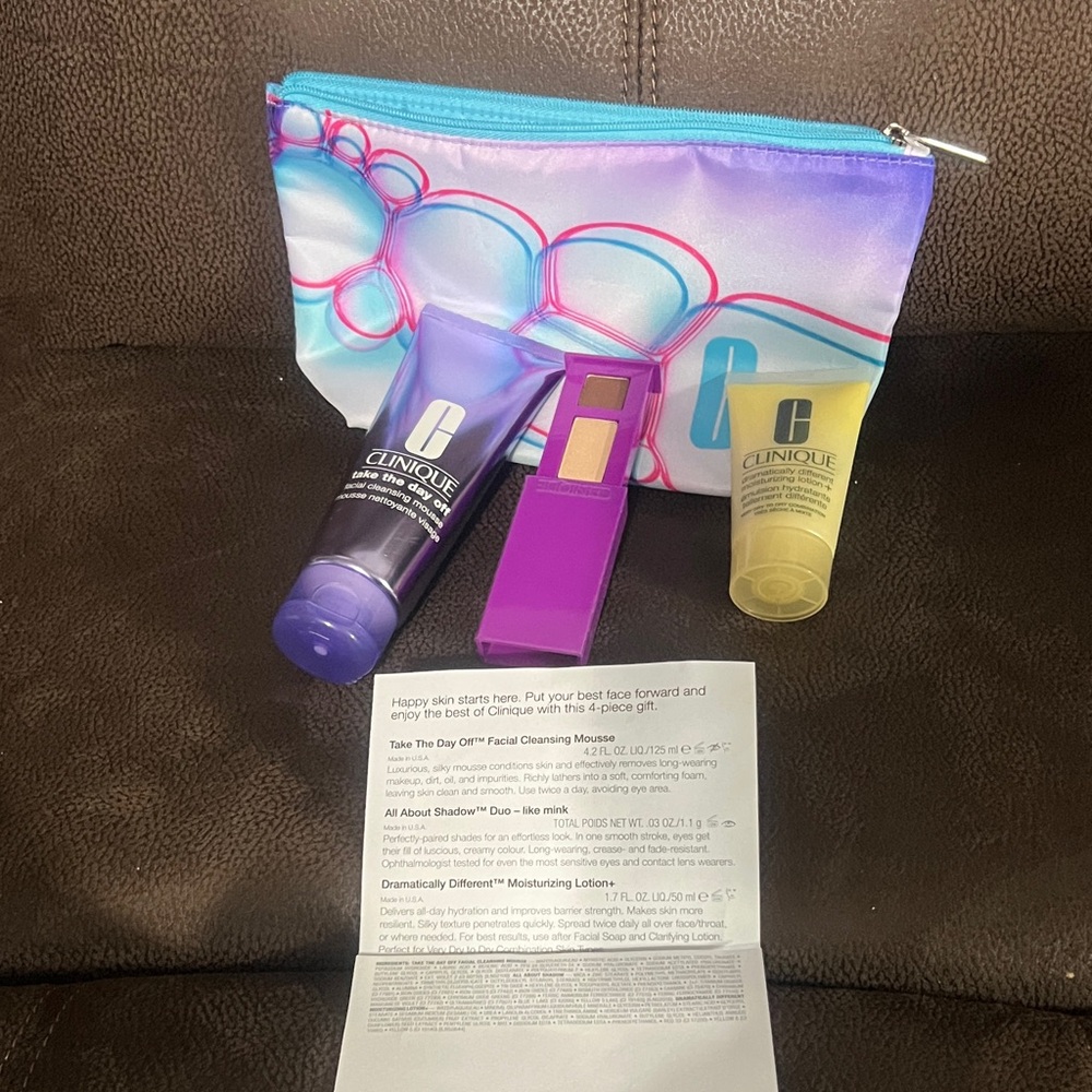 Clinique Skincare Trio with Vibrant Pouch